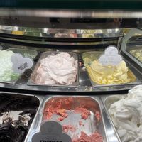 The vegans choices  at Eiscafé St. Bernhard in Dreieich