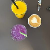 Lemonade 2.0, oat flat white and vitamin c clash smoothie at Baryl in Copenhagen