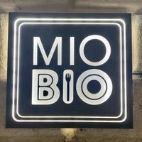 Insegna  at MioBio in Terni