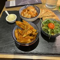 “Vegan Variation”: Pita, Beans and Okra in tomatosauce, garlic-potato creme  at Restaurant Akropolis 21 in Vienna