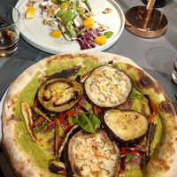 Pizza Vegetariana & Fennel salad at Al Palmento in Pachino