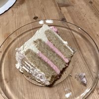Gender reveal cake at Trillium Treats in Redmond