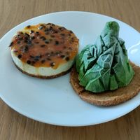 Passion fruit and matcha tarts at Umm Umm in Tainan