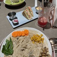 Pad Thai, Green Curry and veganised sushi (sandwiches not vegan)  at Lush - The Café in Guwahati