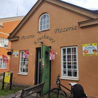 Outside at Kruthuset in Oerebro