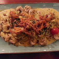 Tortellini mit Steinpilzfüllung in cremiger Sauce  at DILL Vegan Gastronomie in Augsburg