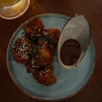 spicy blumenkohl wings  at DILL Vegan Gastronomie in Augsburg