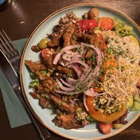 Salat mit Soja-Gyros  at DILL Vegan Gastronomie in Augsburg