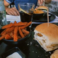 Menu vegetariano do mês com batata doce frita at Enigma in Tomar