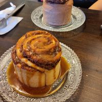 Caramel and Chocolate Cinnamon Rolls at Kim Yo Pan - Vegan Bakery in Taichung