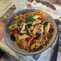 Crispy noodles at Pattaya in Le Havre