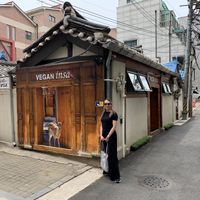 Lovely location  at Vegan Insa - 비건인사 in Seoul