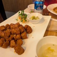 Korean fried 'chicken' very good 8/10 bit chewy at Vegan Insa - 비건인사 in Seoul