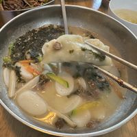 Rice cake dumpling soupp  at Vegan Insa - 비건인사 in Seoul