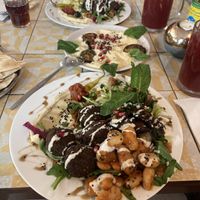 Falafel deluxe plate (veganized with beans), Baba Ganoush and fresh ginger beet juice  at Arrabbiata in Hamburg