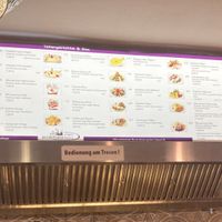 Menu with labelled vegan dishes  at Arrabbiata in Hamburg