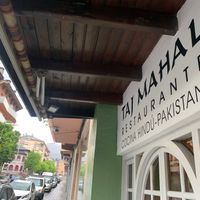 located in easy walking distance to cathedral at Taj Mahal Restaurante  in La Seu Durgell