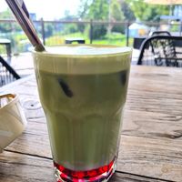 Iced Matcha mit Hafermilch at Café Wewe in Bad Vilbel