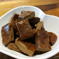 tofu gan at Yuán Zhī Xiān Yǎngshēng Hēibái Mù'ěr - 緣之鮮養生黑白木耳飲 in Taitung