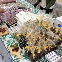 Vegan truffles   at Lindy's Patisserie in Soest