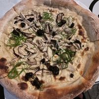 vegan pizza with mushrooms and black olives at Balin Roofgarden in Sandakan