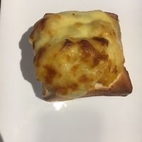 Sweet potato and bread bake with cheese  at Zǎozǐ Shù - Vegetarian Life Style - JiangNing in Shanghai