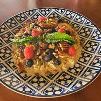 Fruit & Nut Oatmeal at Living Green Cafe in Fort Lauderdale