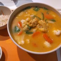 vegan noodle soup with curry at Ra'mien in Vienna