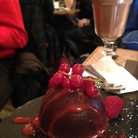 Dôme et chocolat chaud at Bistrot and Chocolat in Strasbourg
