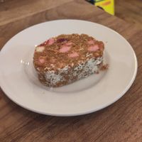 Cake at Harry's at 387 in Belfast