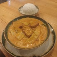 Gaeng (vegan curry with tofu & bamboo shoots) & jasmine rice at One Wok in Panama City