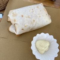 Burrito con formaggio vegetale e verdure  at ARUTAS Bistrot and Cocktail Bar in La Maddalena