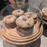 Choc chip cookies at Grounded  in El Nido