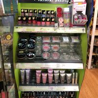 Cosmetics at La Canela Biocentro in Madrid