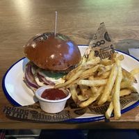 Good portion size  at Belushi's in Barcelona