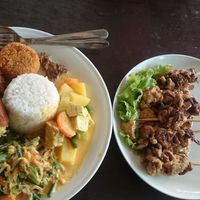 nasu campur (left) and sate jamur (right) at Siboghana Waroeng in Ubud