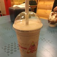 Vegan milkshake at Ice Cream House - Bedford Ave in Brooklyn