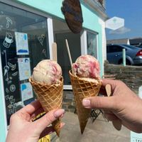 Vegan raspberry ripple ice cream in waffle cones   at She Sells in Tintagel