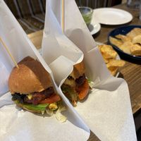   at Luna Burger  in Kamakura