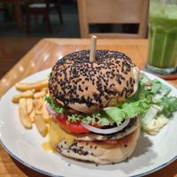Cheese burger at Phyto Bistro in Nha Trang