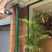 Entrance— shop is open and welcoming   at Sunday Vegan in Tokyo