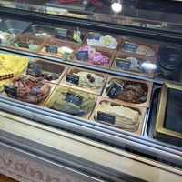 Vegan options on the display   at Giovanni L - Herold-Center in Norderstedt