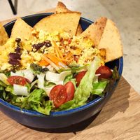  at ZEITGEIST Café in Lyon