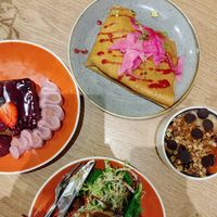  at ZEITGEIST Café in Lyon