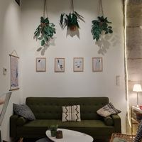  at ZEITGEIST Café in Lyon