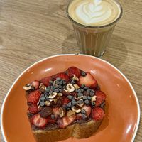   at ZEITGEIST Café in Lyon