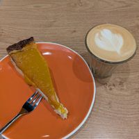  at ZEITGEIST Café in Lyon