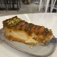   at ZEITGEIST Café in Lyon