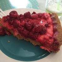 raspberry pie at Vegan Bunker in Santiago