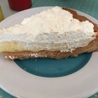 lemon pie at Vegan Bunker in Santiago